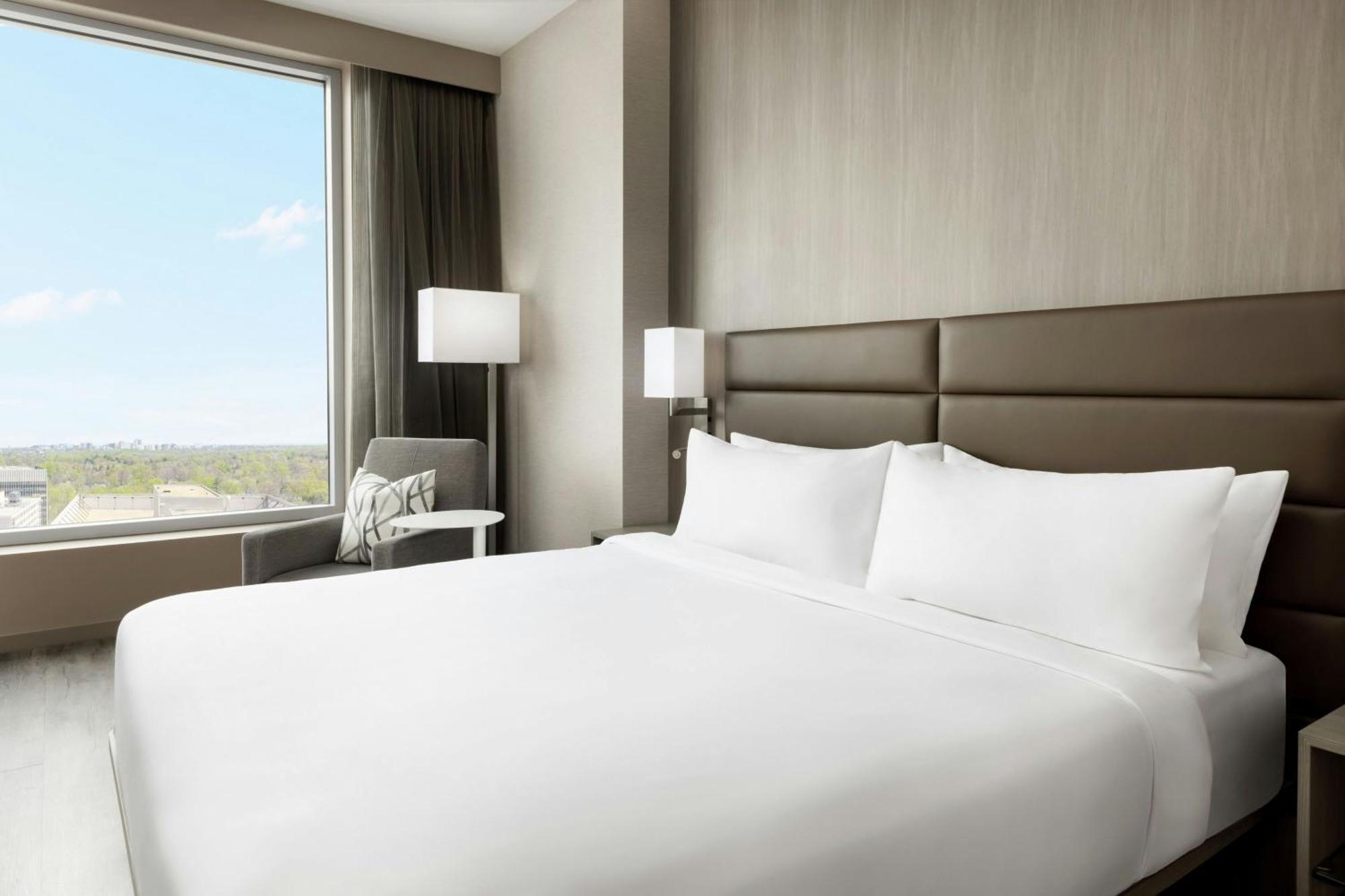 Ac Hotel By Marriott Bethesda Downtown Екстер'єр фото
