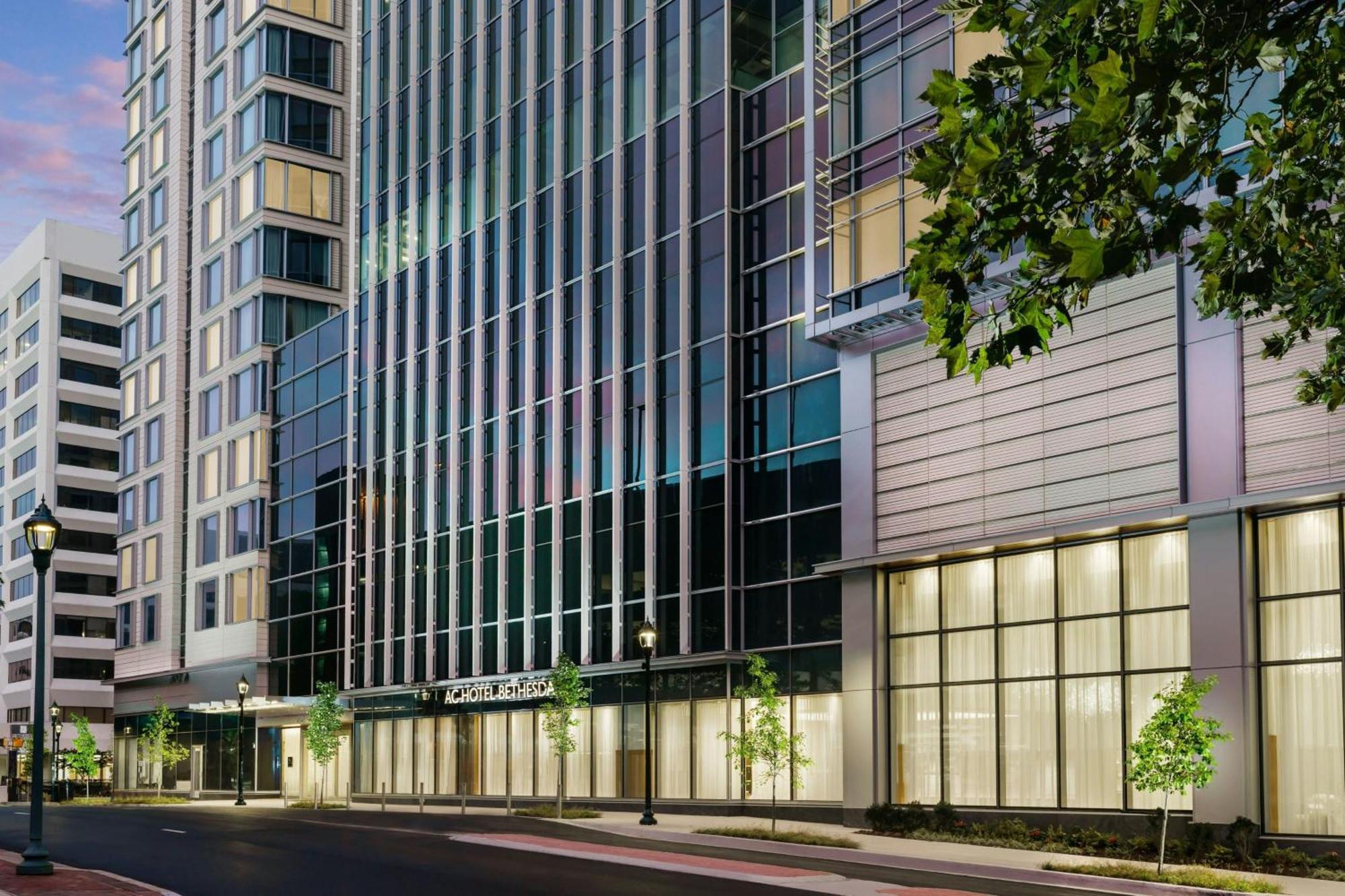 Ac Hotel By Marriott Bethesda Downtown Екстер'єр фото
